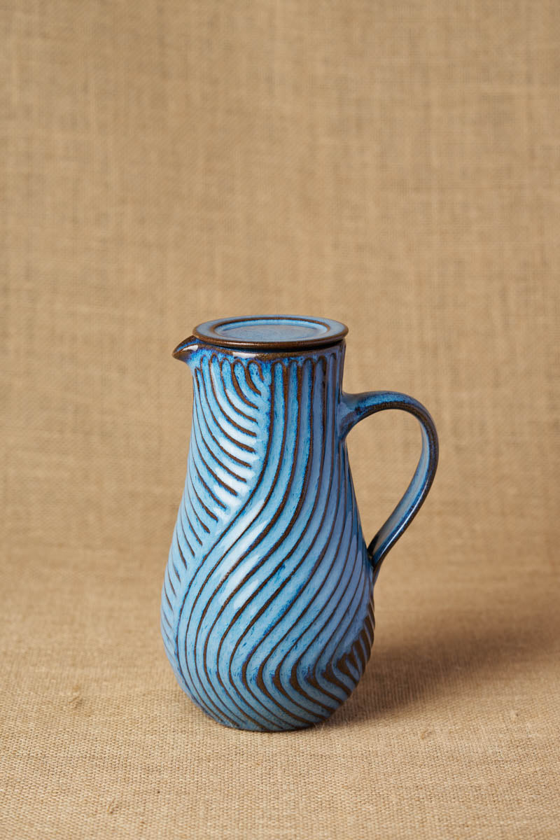 Gata Loop Carafe With Lid