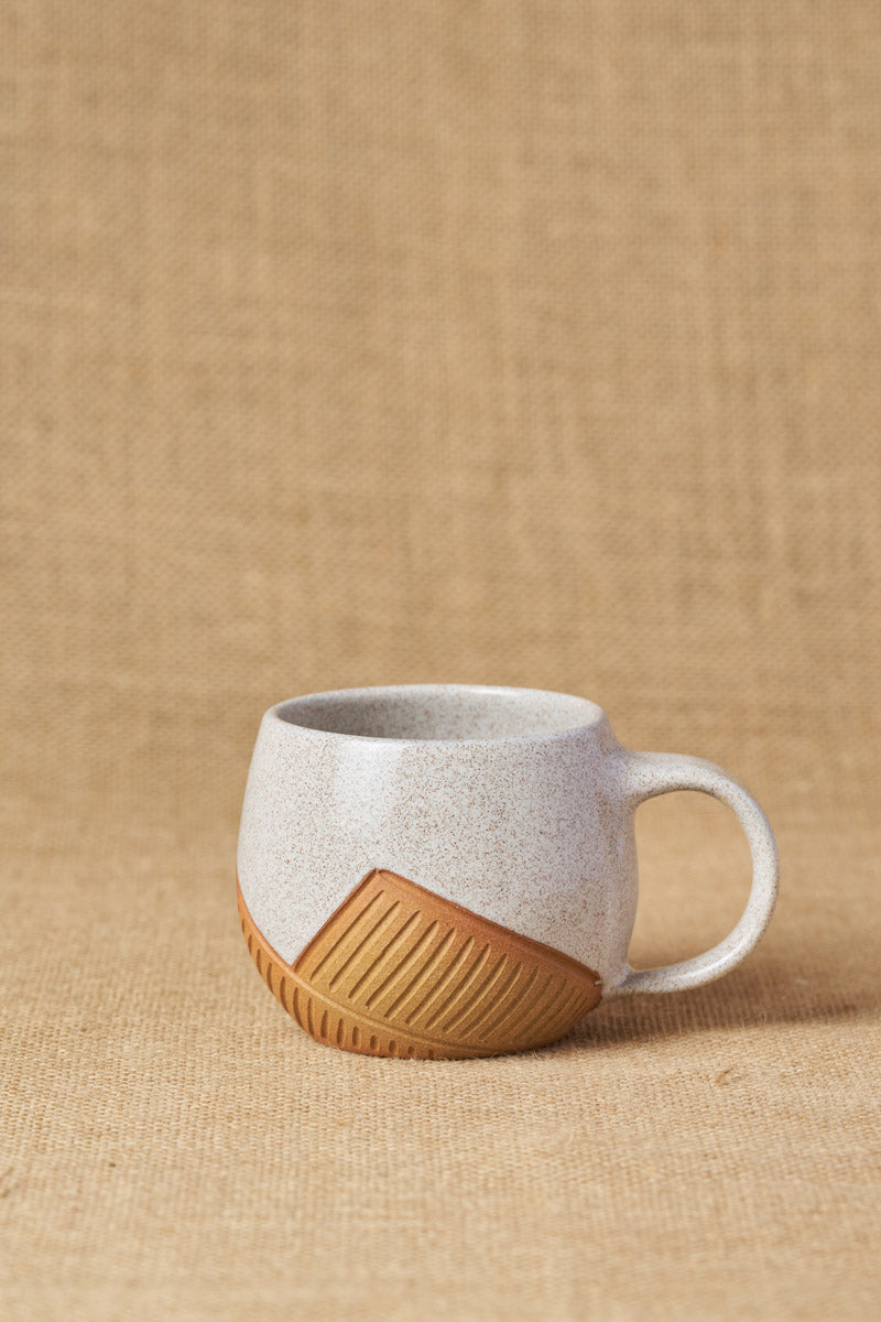 Tiger Hill Round Mug