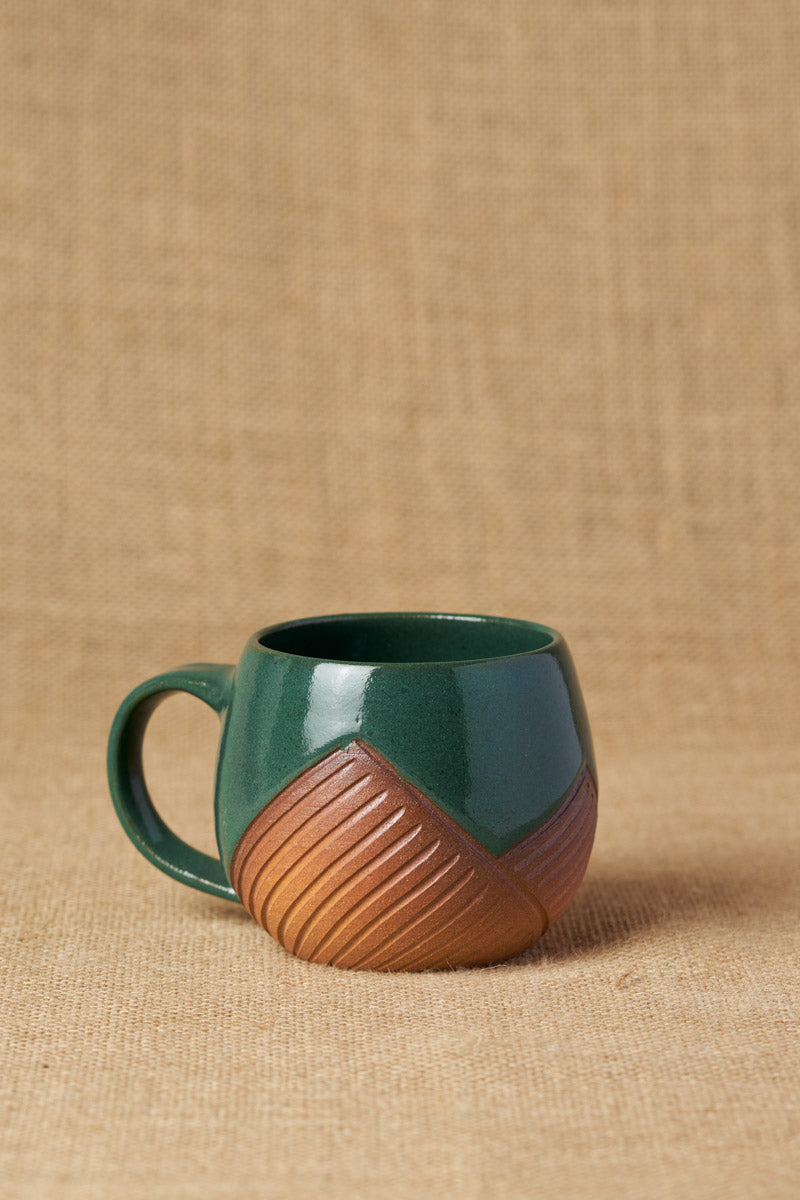 Tiger Hill Round Mug