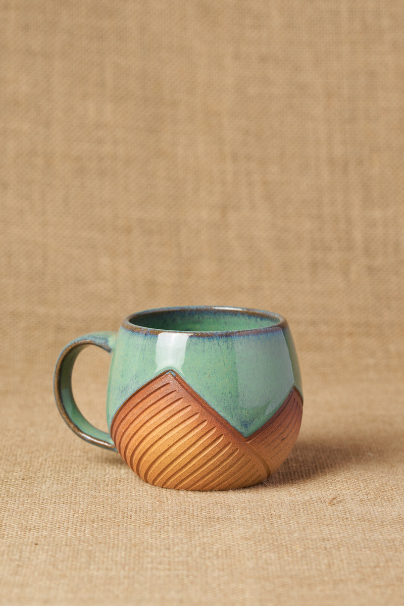 Tiger Hill Round Mug